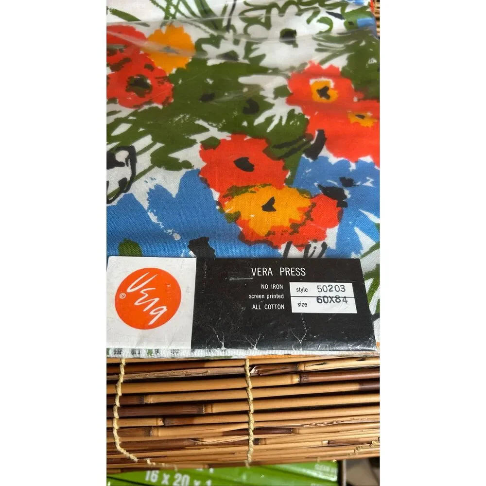 VERA NEUMANN Press Style 50203 60x84 Vintage NIP Tablecloth Bright Floral Colors